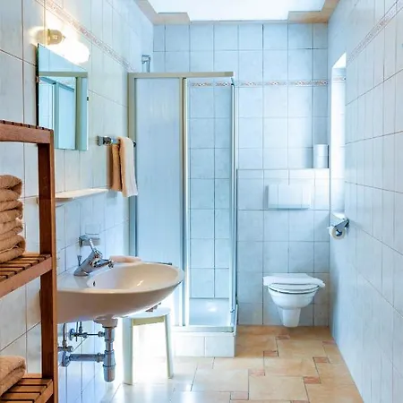 Schneider Bed & Breakfast 3*